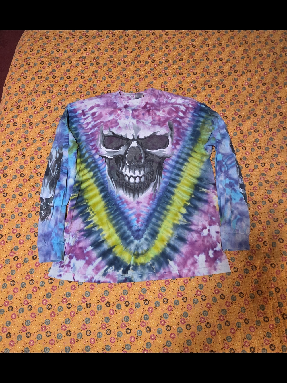 Tie-Dye Skull Long Sleeve Shirt XL